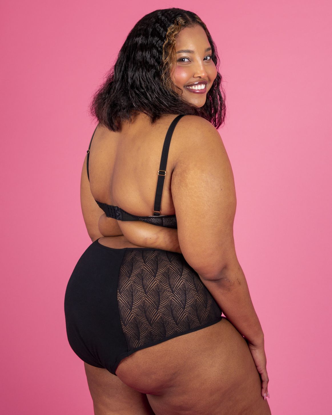 Alva High Waist